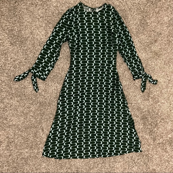 Reformation Port Dress - Venture - Picture 5 of 11